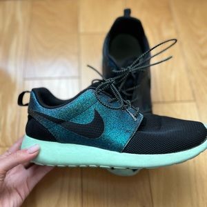 Nike Roshe One WWC
